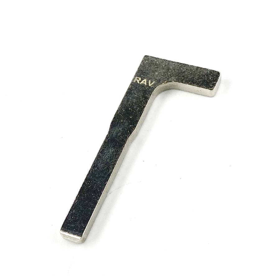 Autowave AUTKB174 RAV VOLVO HU101 EMERGENCY BLADE FOR NEW STYLE REMOTES