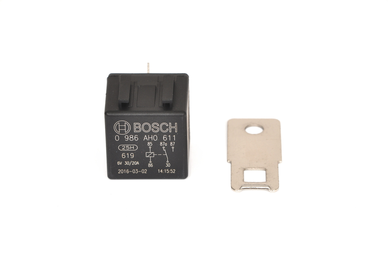 Bosch 0986AH0611 Relay
