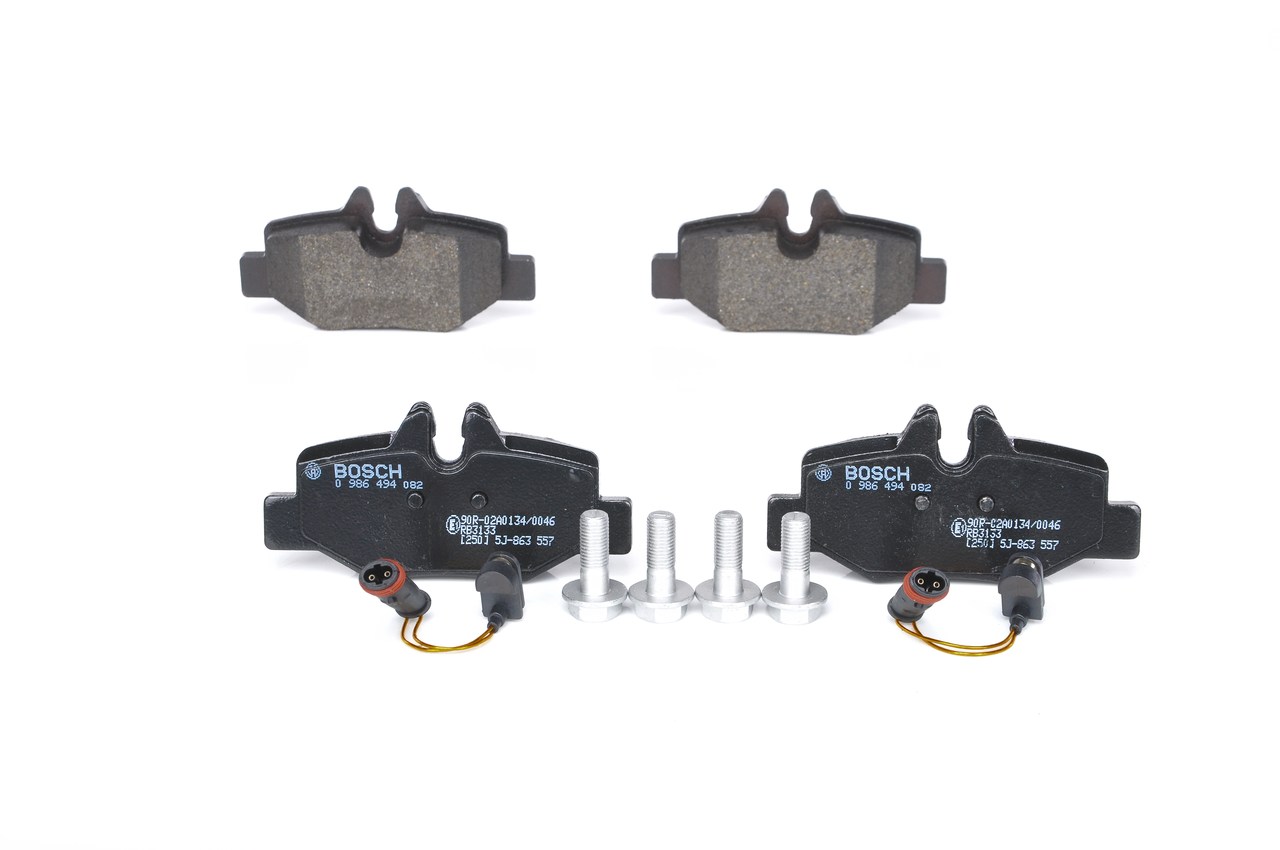 Bosch 0986494082 Brake Pads Set